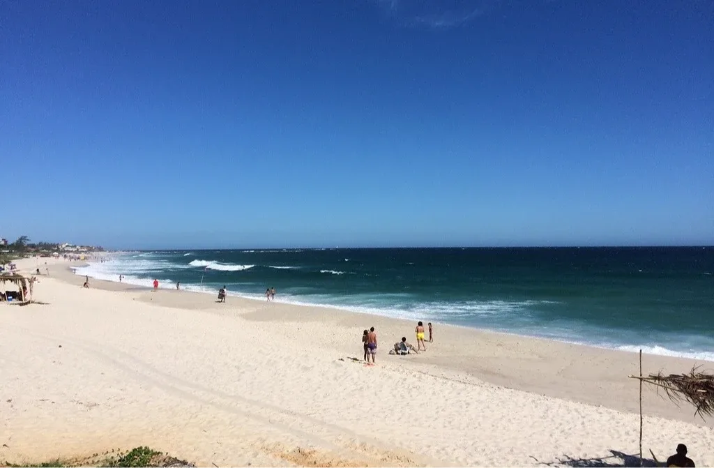 Praia de Itaúna — foto 2 de 3