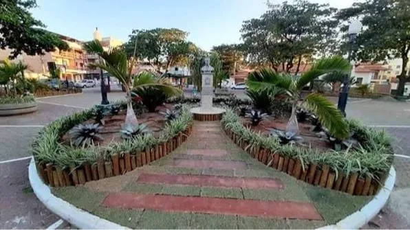 Praça Oscar Macedo — foto 3 de 3